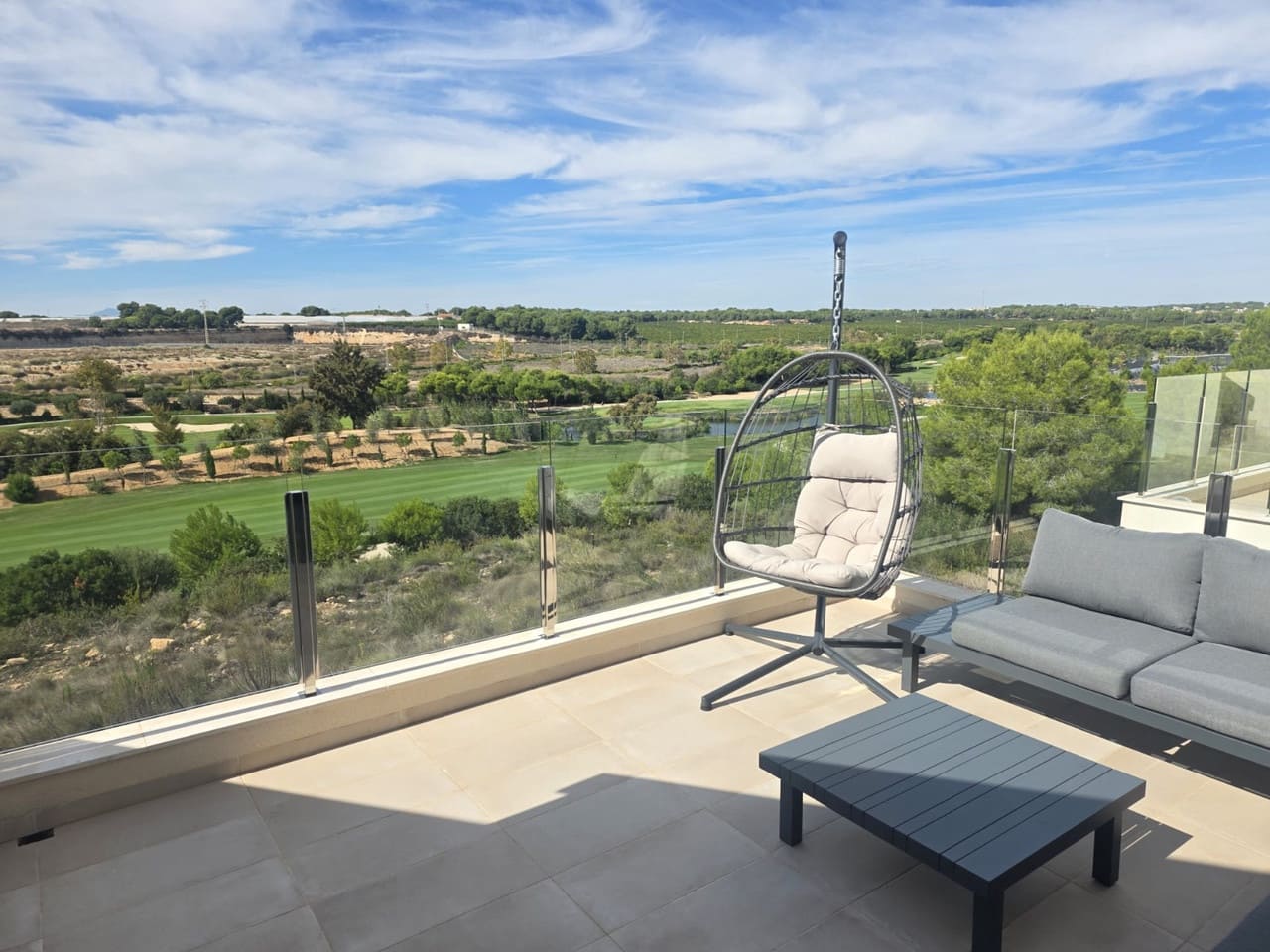 2 bedroom Penthouse for sale in Pilar de la Horadada with pool garage - € 346,000 (Ref: 10184176)