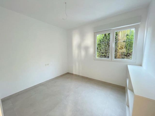 Bungalow de 2 habitaciones en Dehesa de Campoamor, Orihuela en venta - 222.000 € (Ref: 10184179)