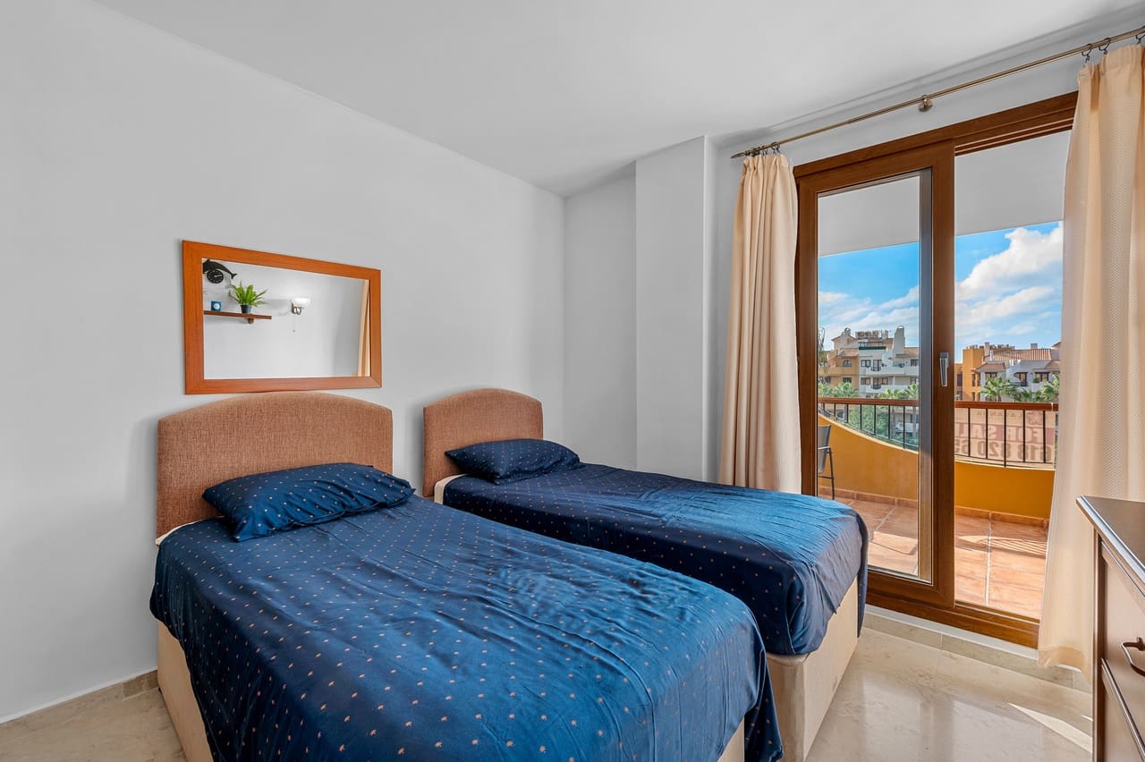 2 sovrum Lägenhet till salu i Orihuela Costa med pool garage - 340 000 € (Ref: 10186369)