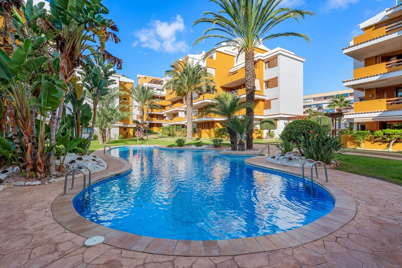 2 sovrum Lägenhet till salu i Orihuela Costa med pool garage - 340 000 € (Ref: 10186369)