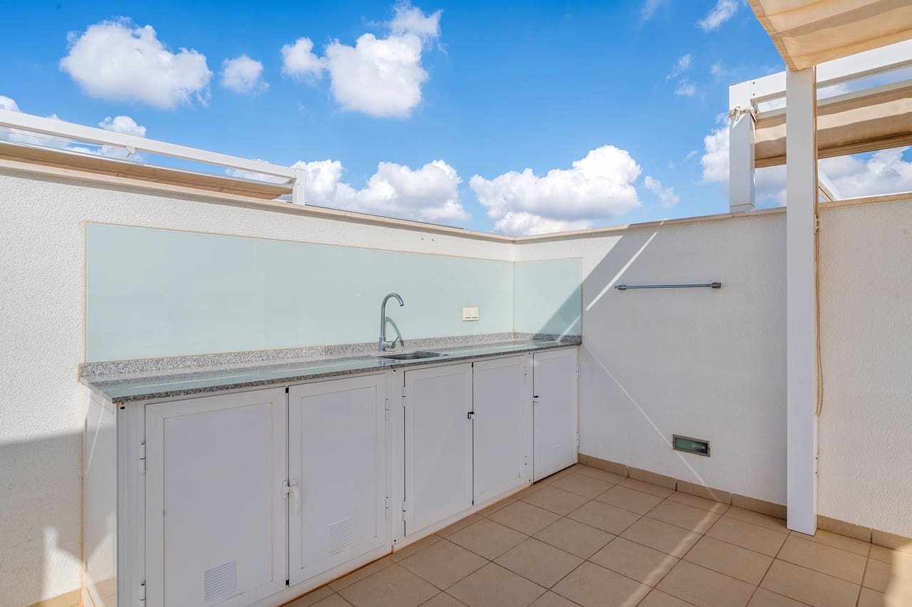 2 soveværelse Lejlighed til salg i Pilar de la Horadada med swimmingpool garage - € 264.995 (Ref: 10186371)