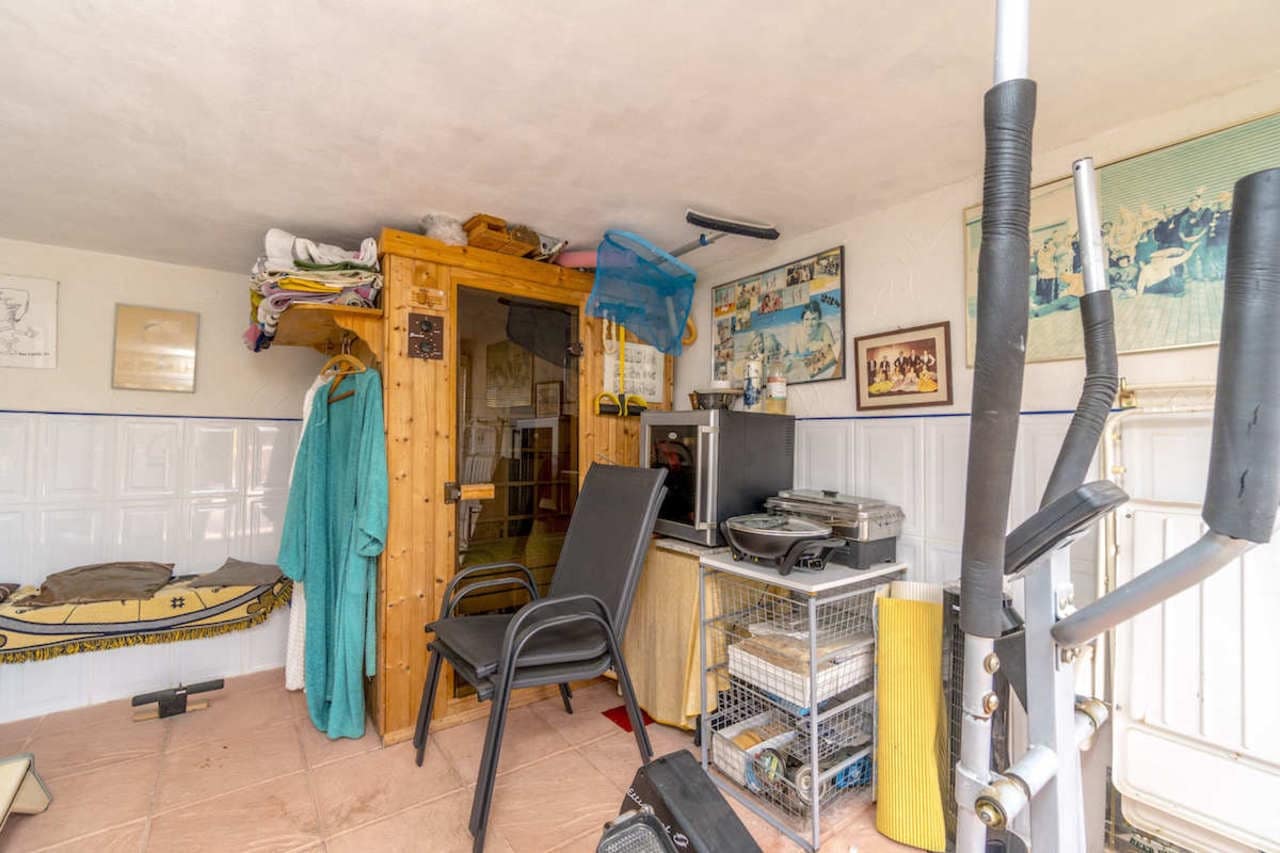 3 bedroom Villa for sale in Pinar de Campoverde with pool - € 449,000 (Ref: 5517928)