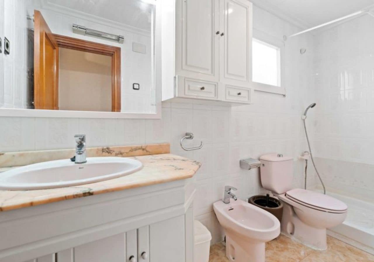 4 chambre Appartement à vendre à Torrevieja - 237 000 € (Ref: 6470857)