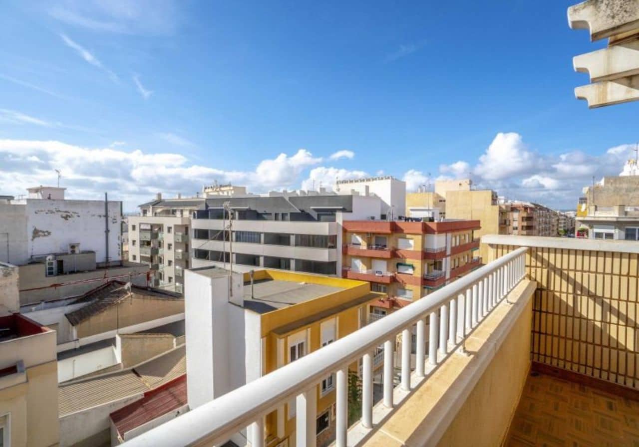 4 chambre Appartement à vendre à Torrevieja - 237 000 € (Ref: 6470857)