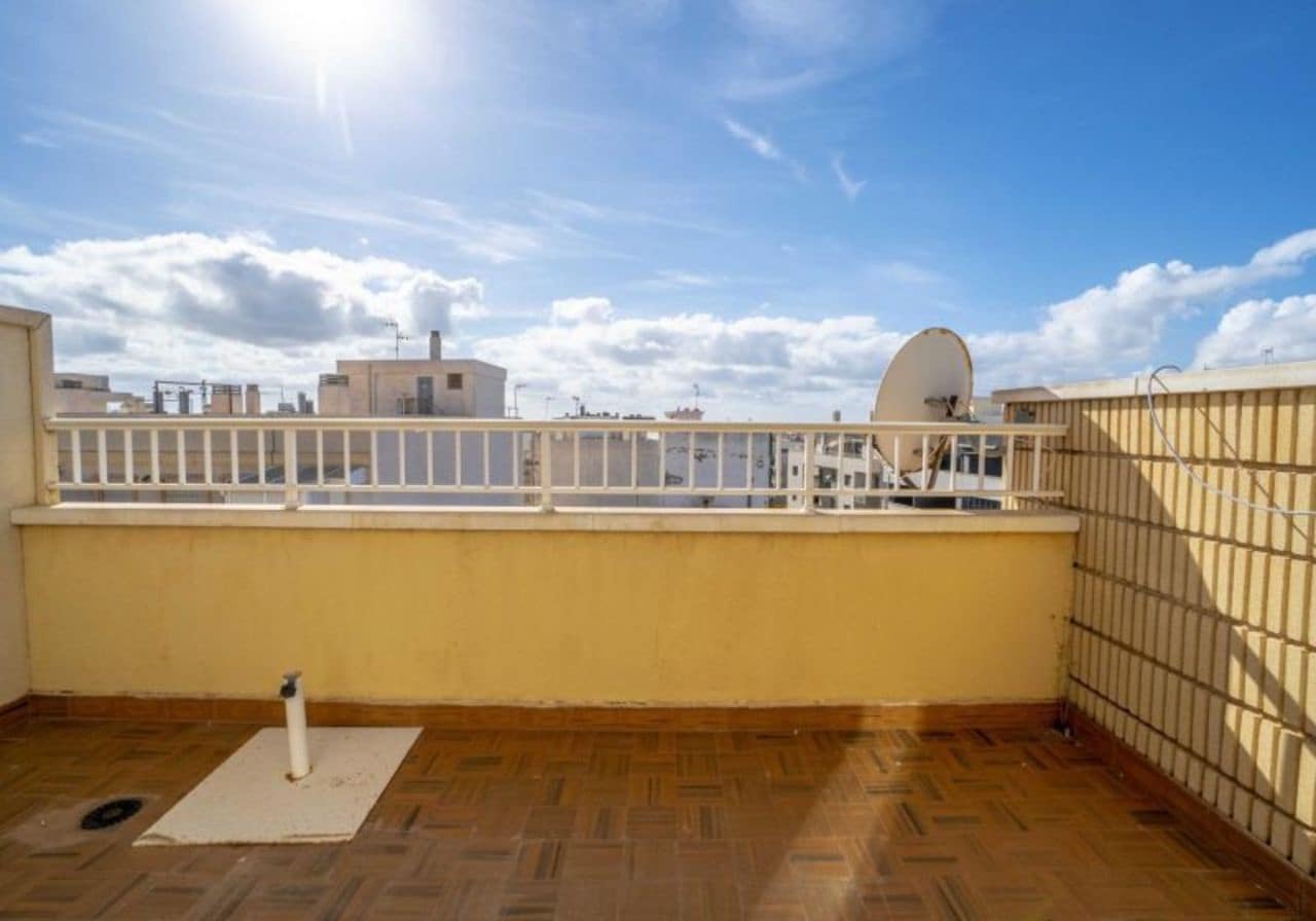 4 chambre Appartement à vendre à Torrevieja - 237 000 € (Ref: 6470857)