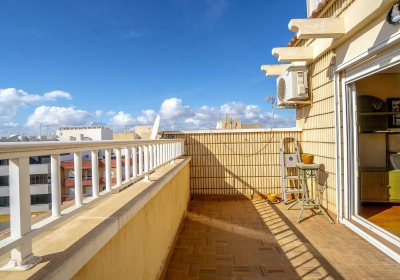 4 chambre Appartement à vendre à Torrevieja - 237 000 € (Ref: 6470857)