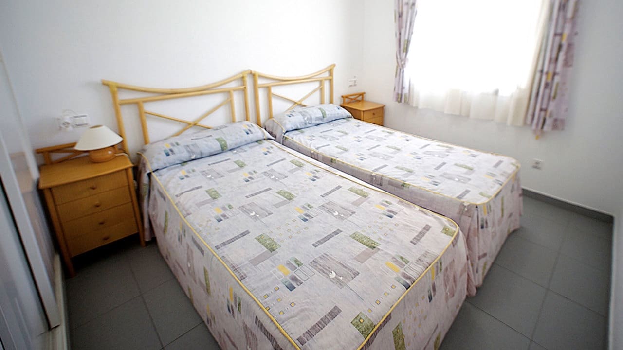 2 bedroom Apartment for sale in Calpe / Calp with pool - € 689,000 (Ref: 6918134)