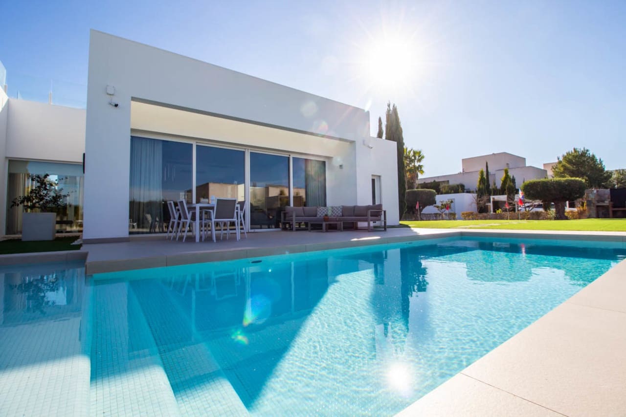 3 bedroom Villa for sale in Las Colinas Golf with pool garage - € 1,189,000 (Ref: 7376237)