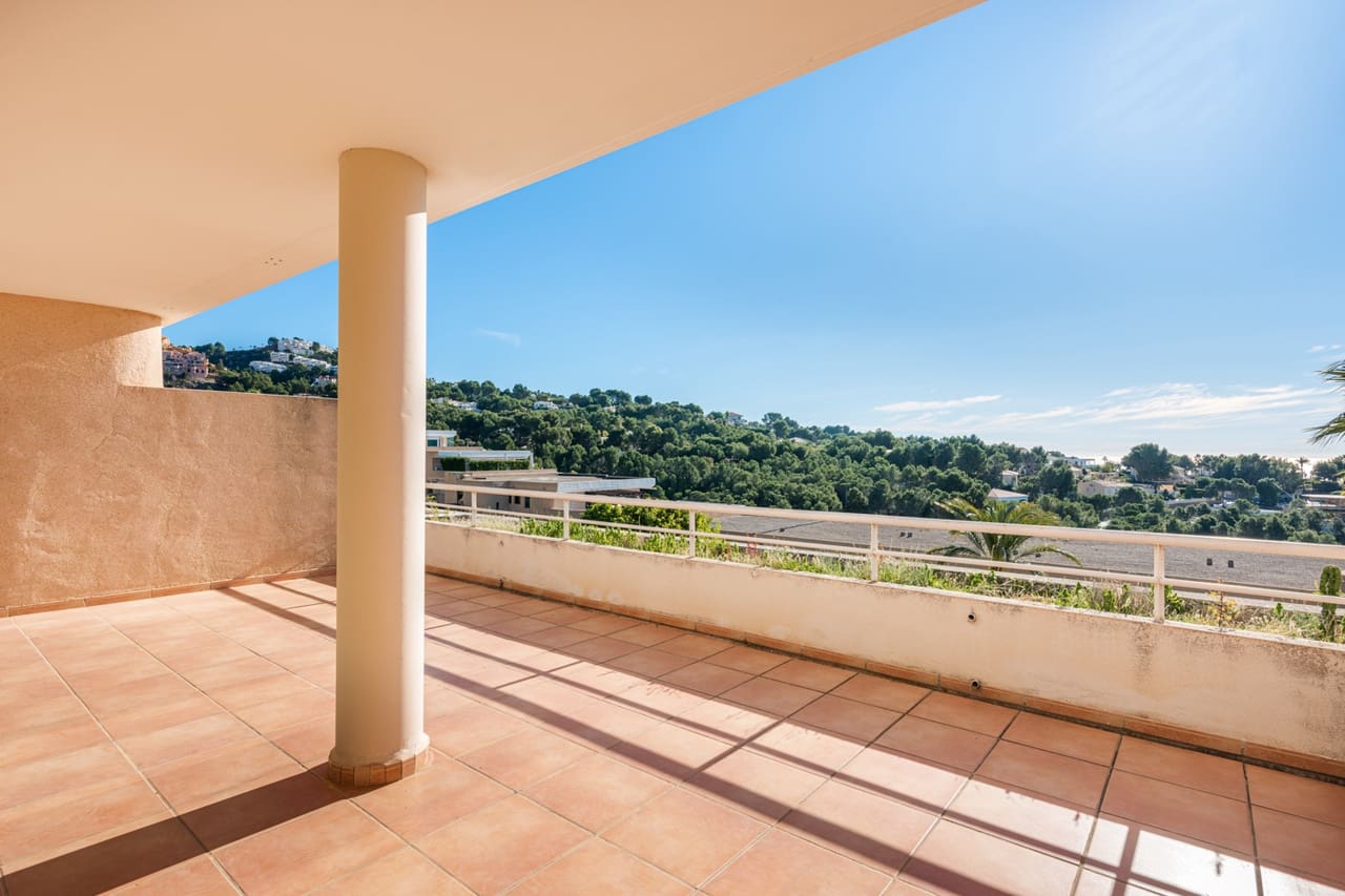 2 bedroom Apartment for sale in Altea - € 340,000 (Ref: 7381387)