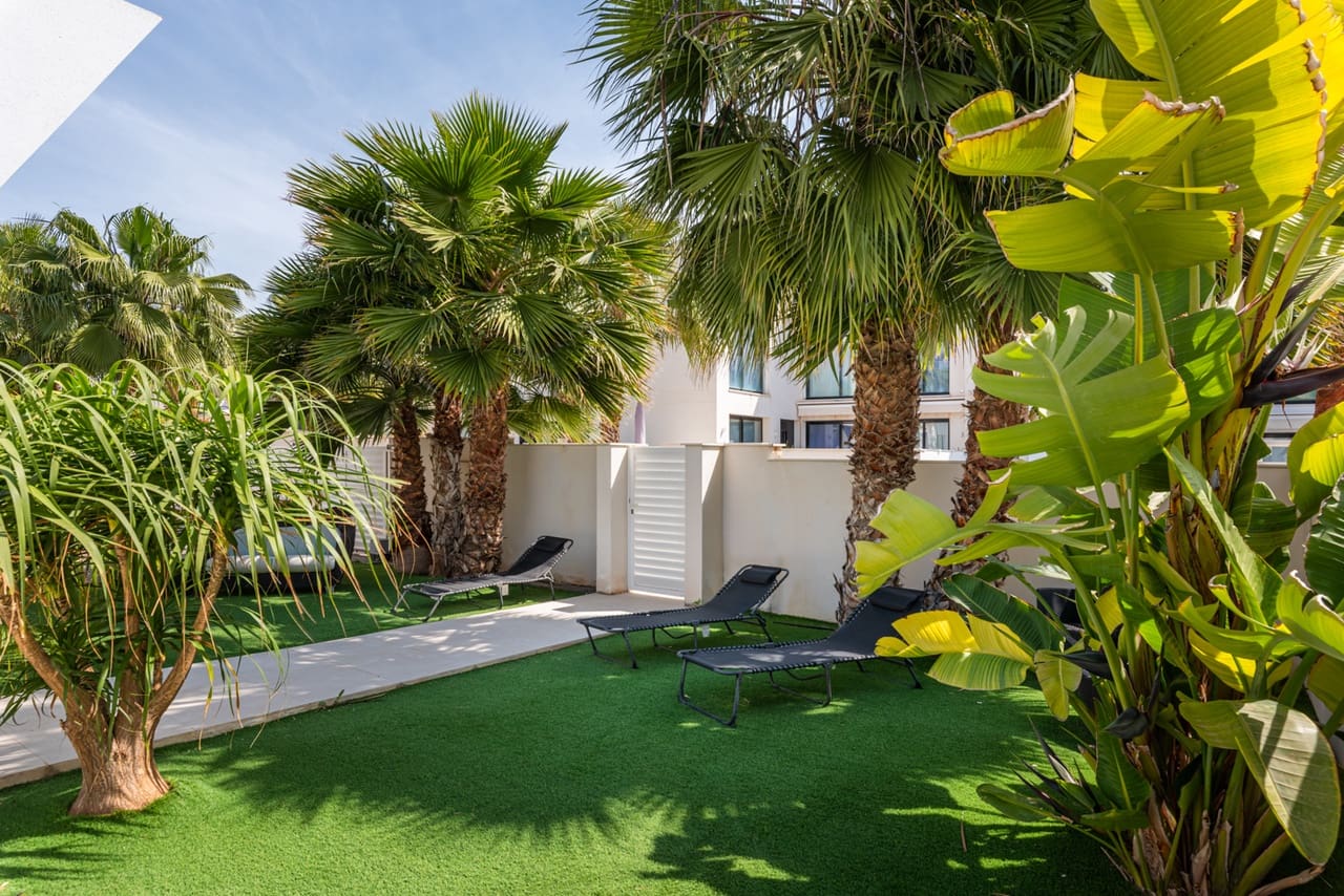 4 bedroom Villa for sale in Ciudad Quesada with pool - € 640,000 (Ref: 7381428)