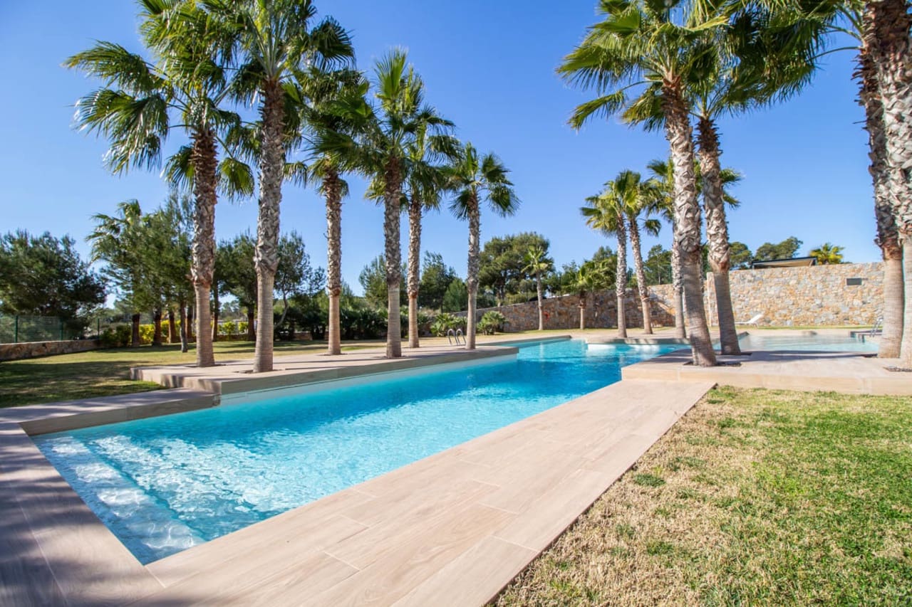 3 bedroom Apartment for sale in Las Colinas Golf with pool garage - € 489,000 (Ref: 7437815)