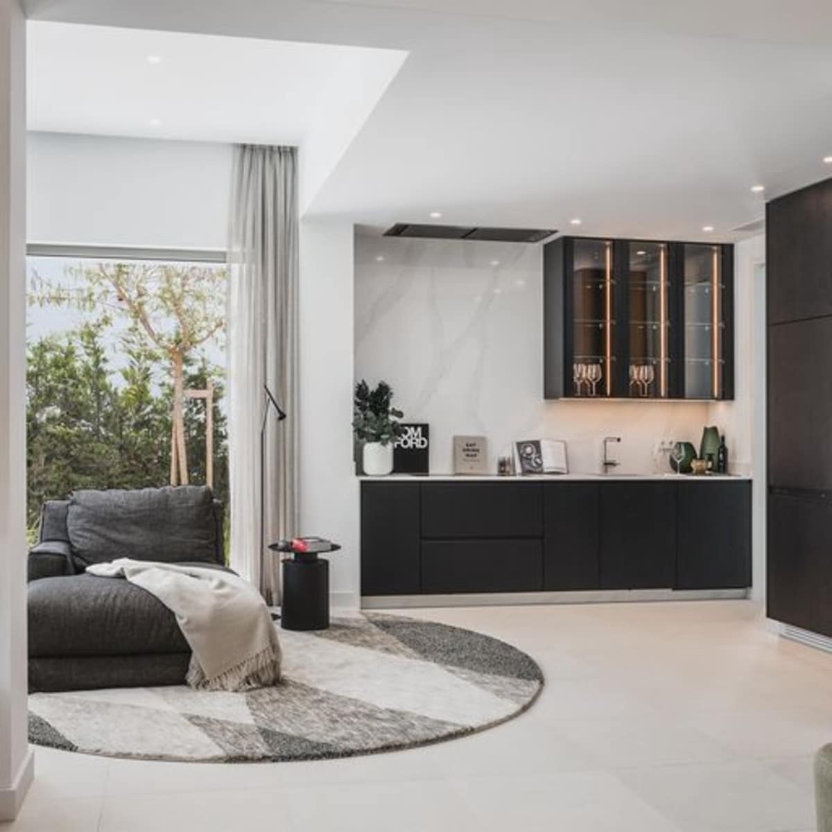 4 sypialnia Willa na sprzedaż w New Golden Mile z basenem - 2 250 000 € (Ref: 7706727)