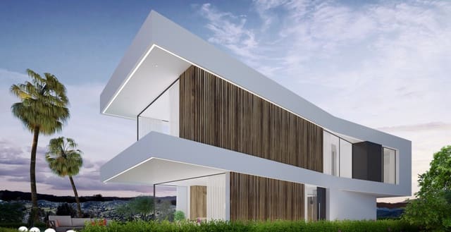 Chalet de 4 habitaciones en Solymar, Benalmádena en venta con piscina - 1.500.000 € (Ref: 7706729)