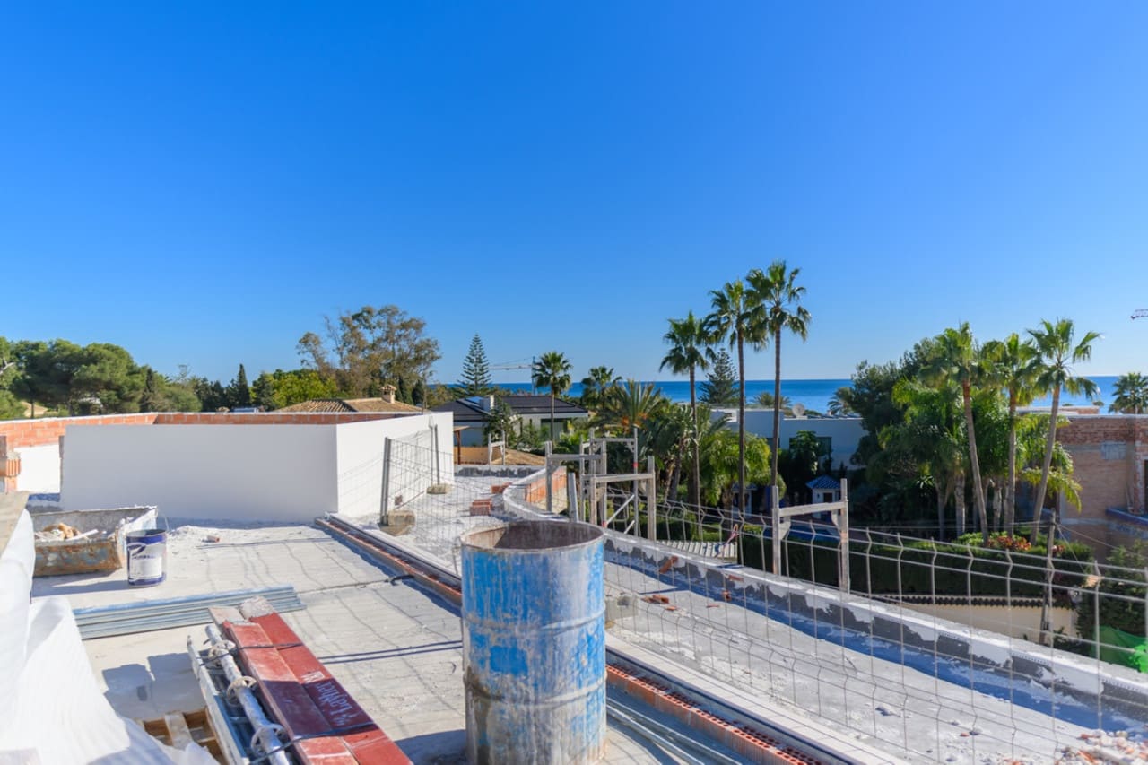 6 sypialnia Willa na sprzedaż w Marbella z basenem - 3 990 000 € (Ref: 7706778)