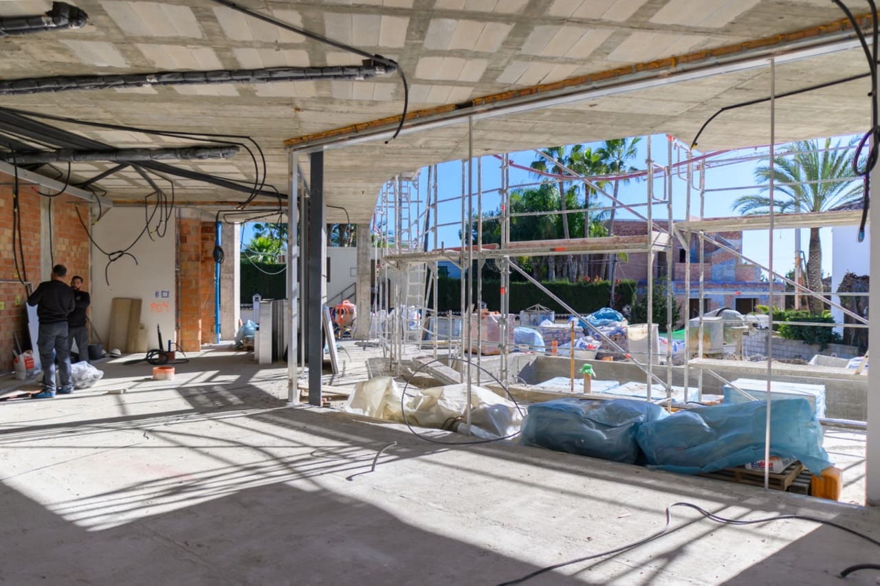 6 sypialnia Willa na sprzedaż w Marbella z basenem - 3 990 000 € (Ref: 7706778)