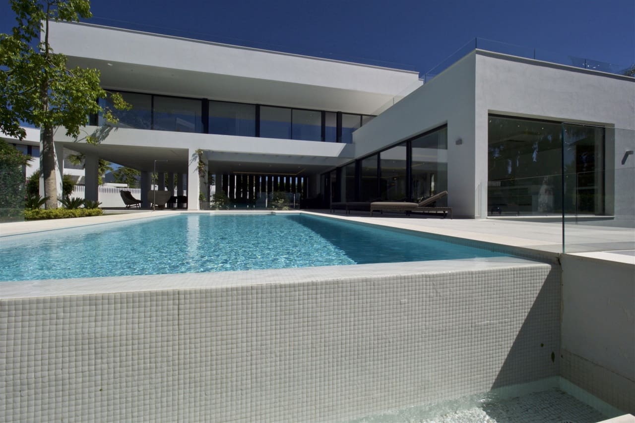 5 sovrum Villa till salu i Benahavis med pool - 3 300 000 € (Ref: 7706828)