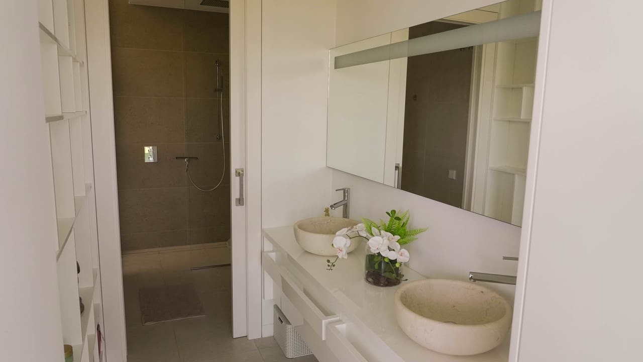 4 soveværelse Villa til salg i Las Colinas Golf med swimmingpool garage - € 1.830.000 (Ref: 7978079)