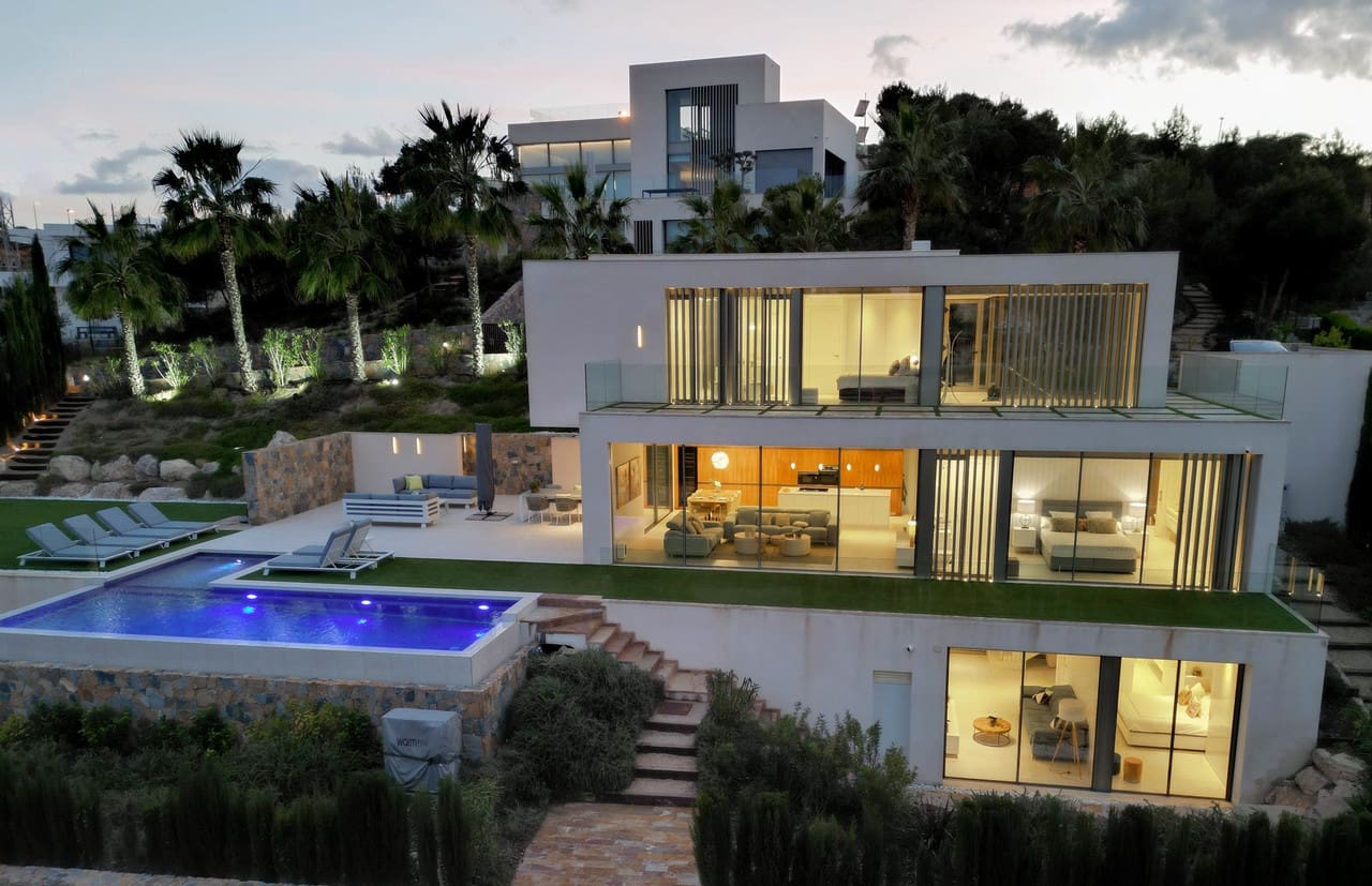 4 soveværelse Villa til salg i Las Colinas Golf med swimmingpool garage - € 1.830.000 (Ref: 7978079)