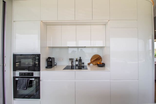 3 slaapkamer Appartement te koop in Las Colinas Golf, Orihuela met zwembad garage - € 859.000 (Ref: 8013696)