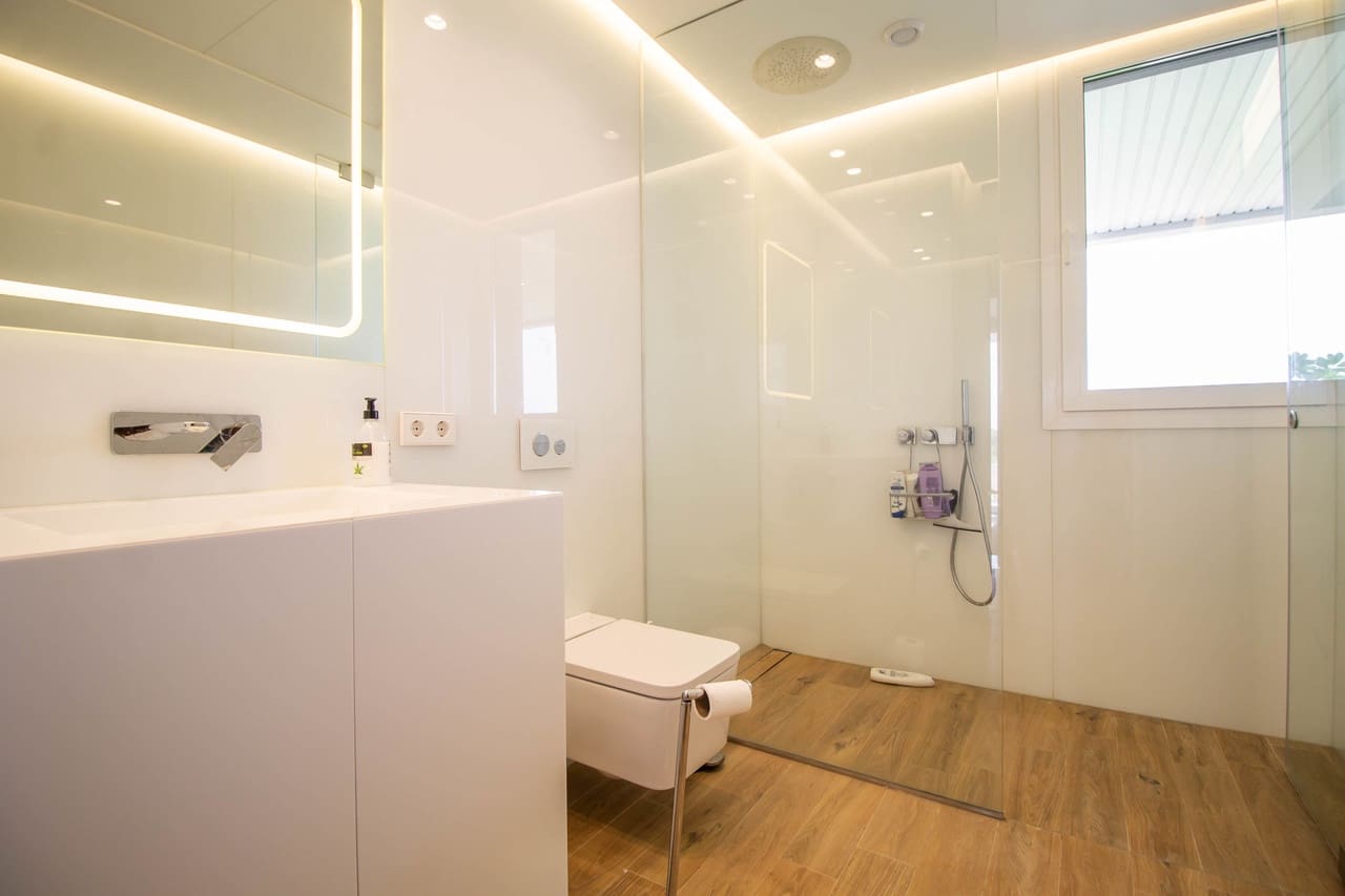 3 sovrum Lägenhet till salu i Las Colinas Golf med pool garage - 859 000 € (Ref: 8013696)