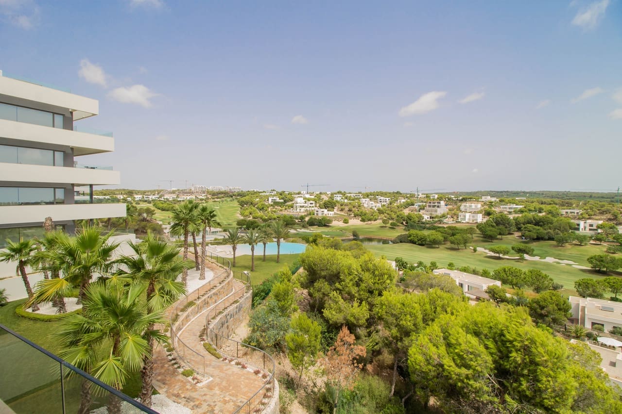 3 sovrum Lägenhet till salu i Las Colinas Golf med pool garage - 859 000 € (Ref: 8013696)