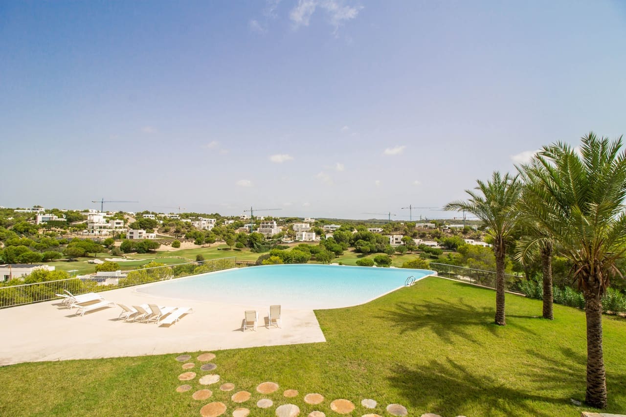 3 sovrum Lägenhet till salu i Las Colinas Golf med pool garage - 859 000 € (Ref: 8013696)