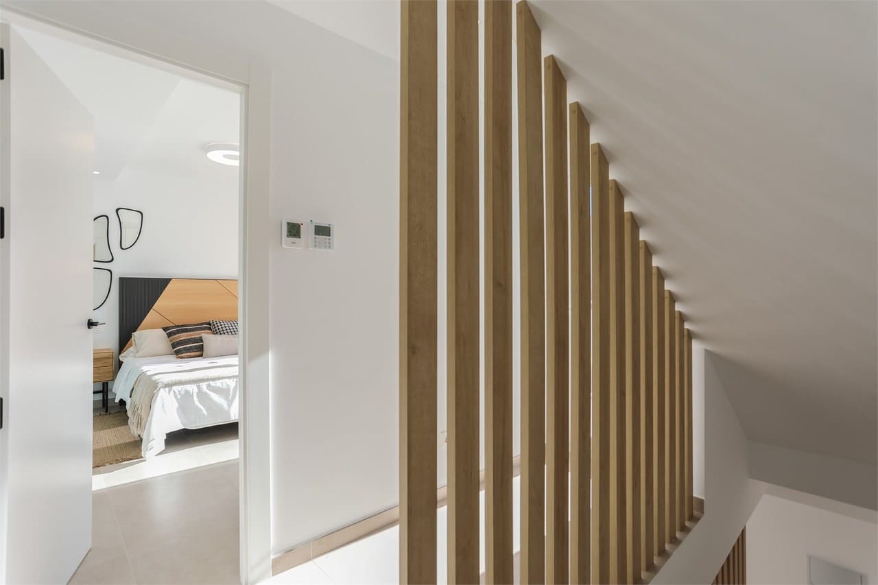 3 makuuhuone Huvila myytävänä paikassa Pilar de la Horadada mukana uima-altaan 
autotalli - 469 000 € (Ref: 8123269)