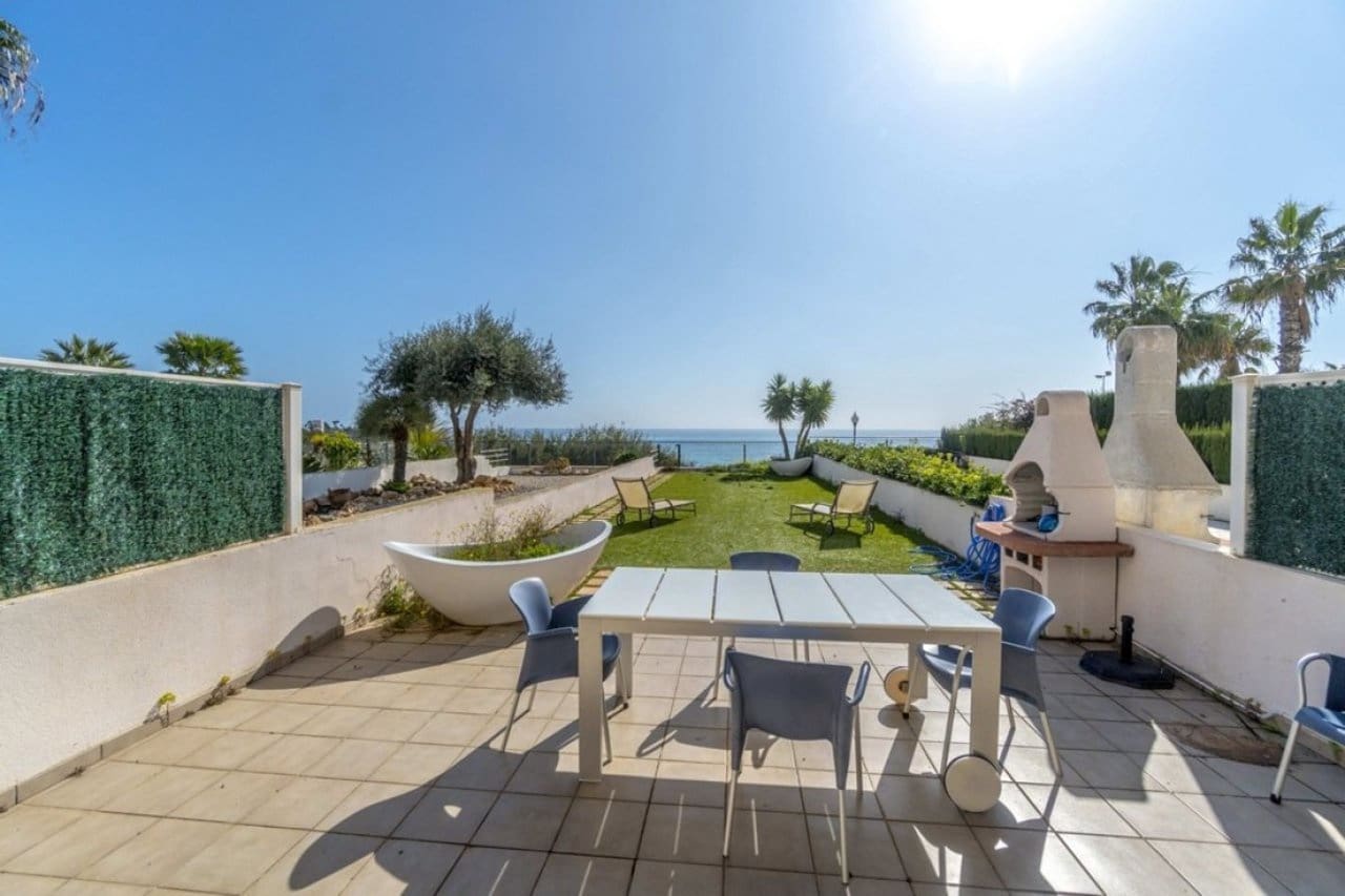 4 camera da letto Casa in vendita in Cabo Roig con piscina garage - 675.000 € (Rif: 8134404)