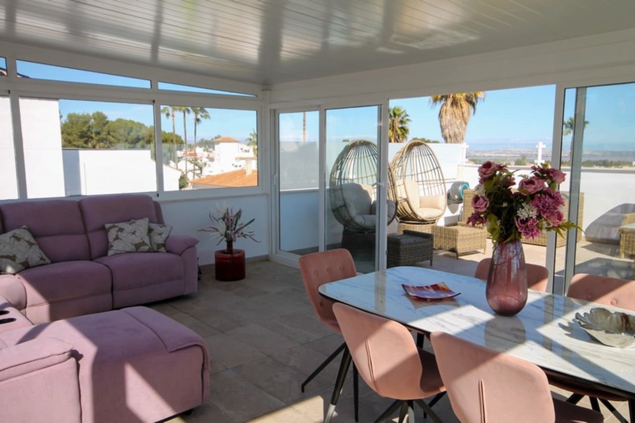 3 slaapkamer Villa te koop in Villamartin met zwembad garage - € 449.000 (Ref: 8188860)