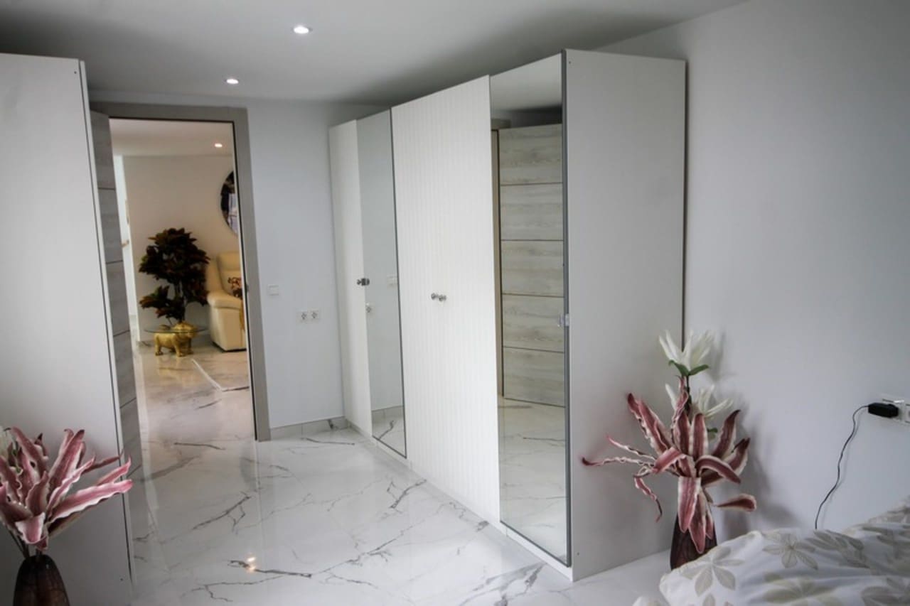 3 slaapkamer Villa te koop in Villamartin met zwembad garage - € 449.000 (Ref: 8188860)