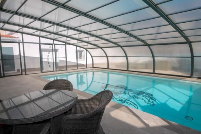 3 slaapkamer Villa te koop in Villamartin, Orihuela met zwembad garage - € 449.000 (Ref: 8188860)