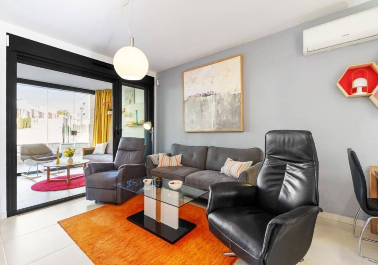 2 chambre Appartement à vendre à Torrevieja avec piscine - 285 000 € (Ref: 8249770)