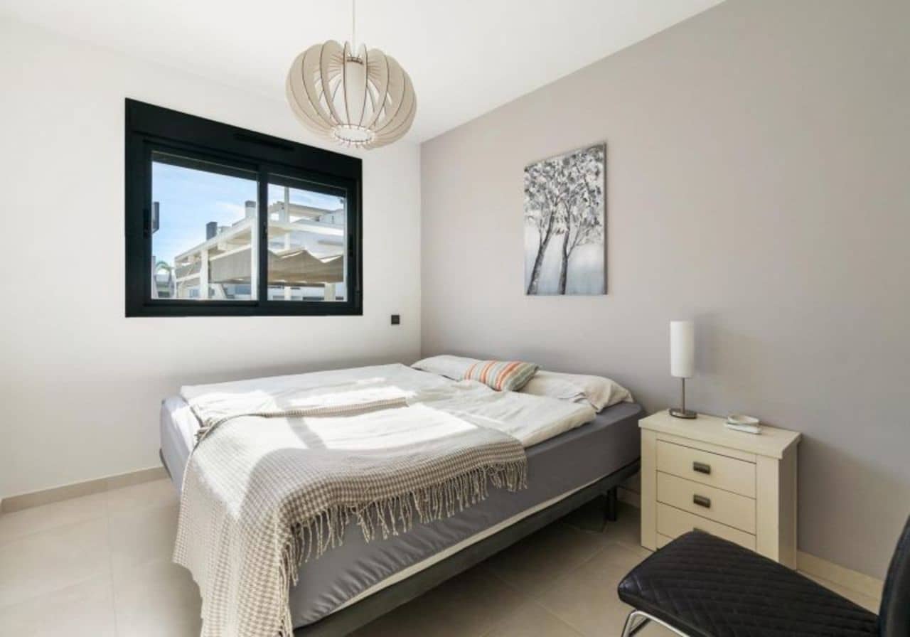 2 chambre Appartement à vendre à Torrevieja avec piscine - 285 000 € (Ref: 8249770)