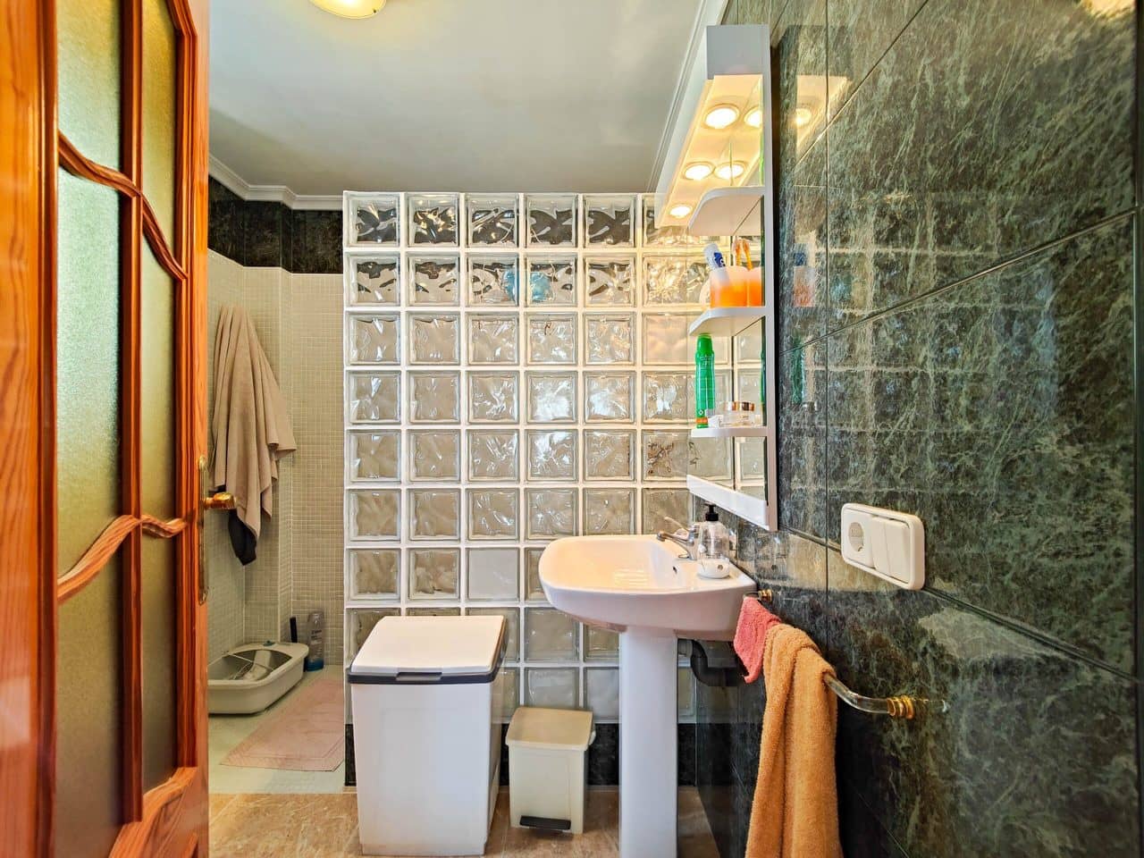 2 slaapkamer Villa te koop in Torrevieja met garage - € 469.000 (Ref: 8273971)