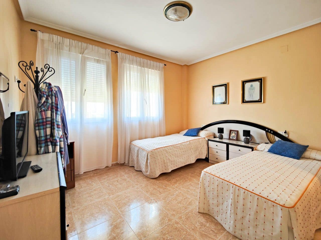 2 slaapkamer Villa te koop in Torrevieja met garage - € 469.000 (Ref: 8273971)