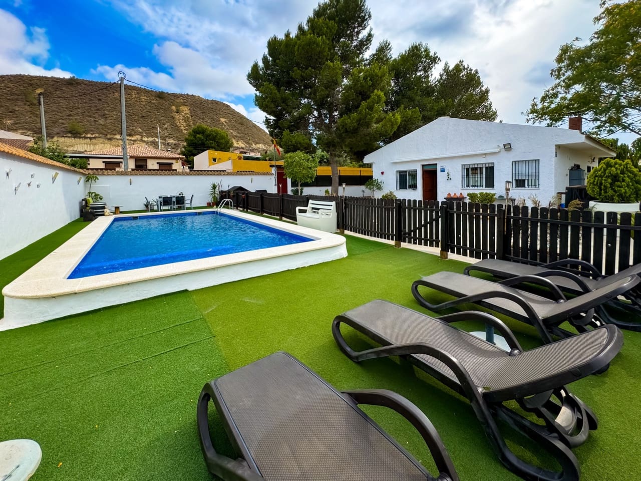 5 soveværelse Finca/Landehus til salg i Canada de San Pedro med swimmingpool garage - € 299.000 (Ref: 8373104)