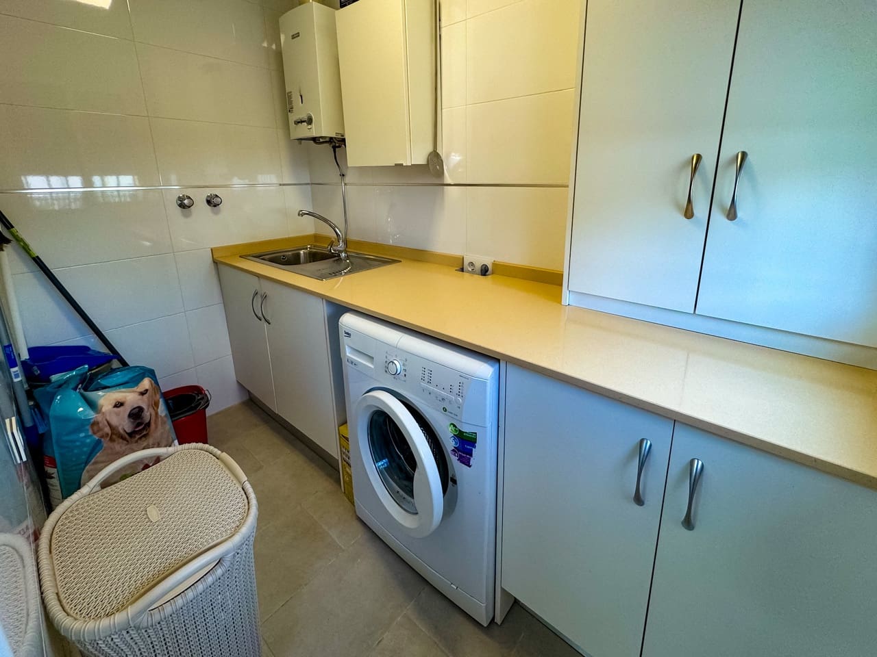 5 soveværelse Finca/Landehus til salg i Canada de San Pedro med swimmingpool garage - € 299.000 (Ref: 8373104)