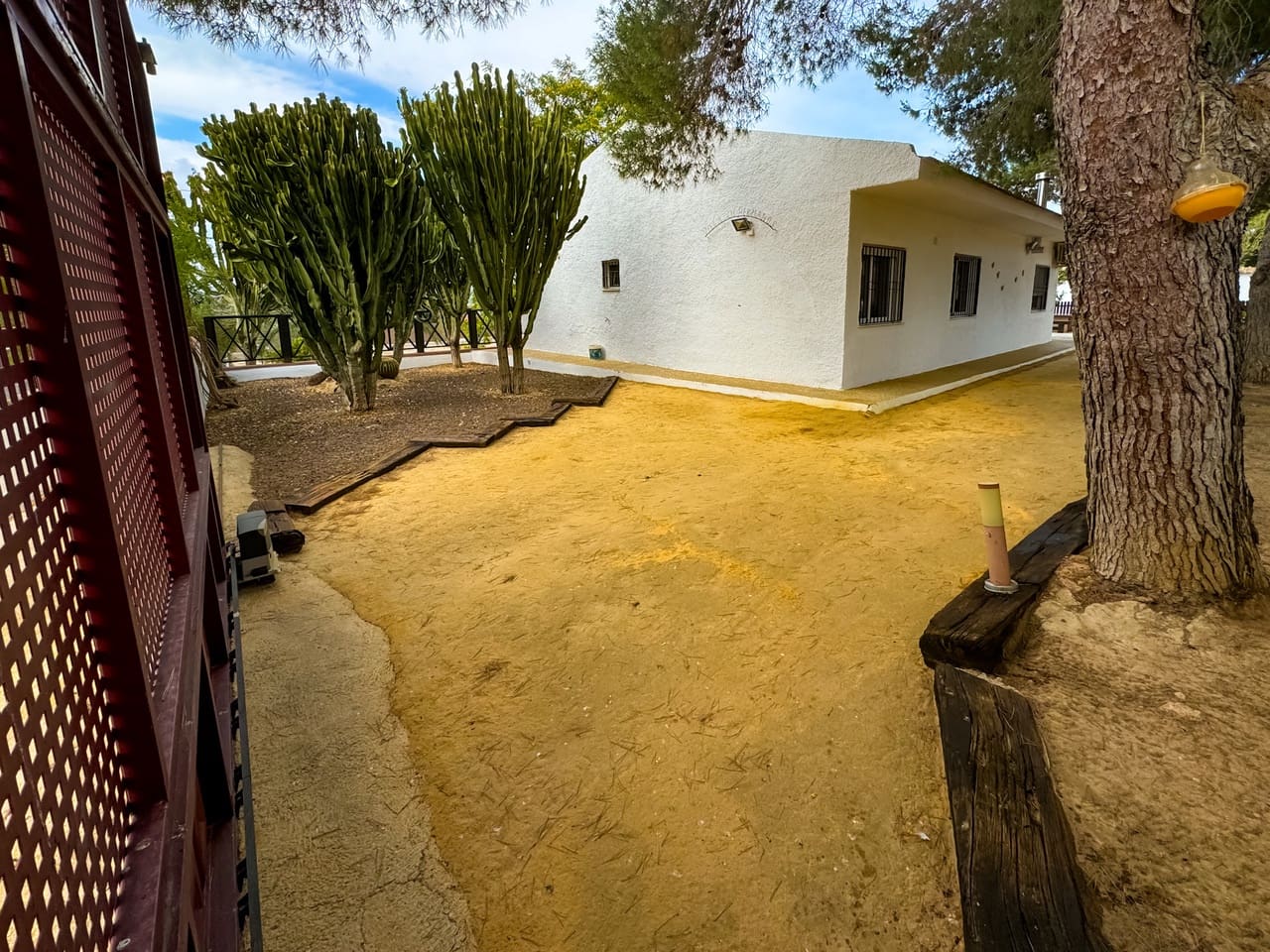 5 soveværelse Finca/Landehus til salg i Canada de San Pedro med swimmingpool garage - € 299.000 (Ref: 8373104)