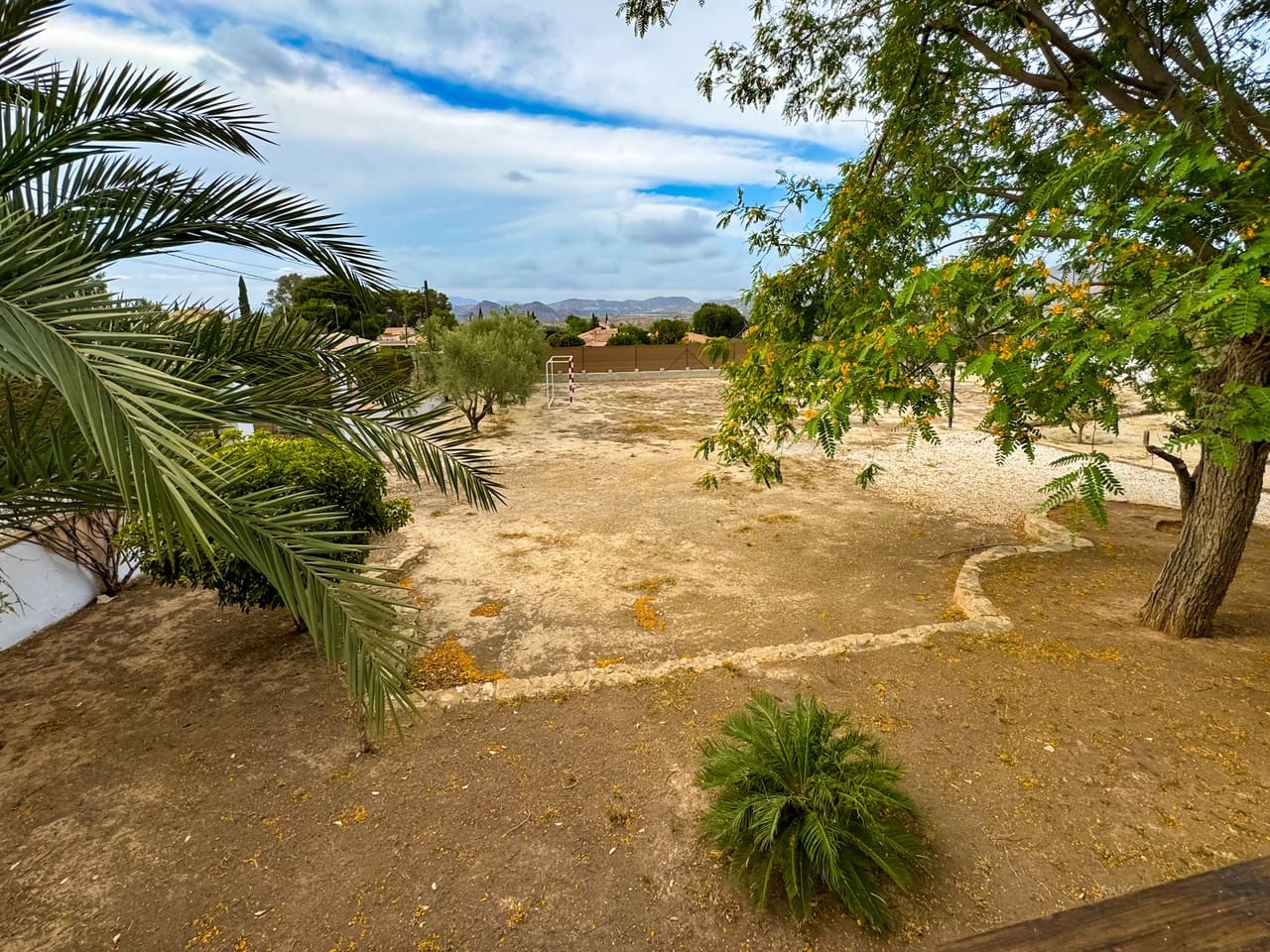 5 soveværelse Finca/Landehus til salg i Canada de San Pedro med swimmingpool garage - € 299.000 (Ref: 8373104)