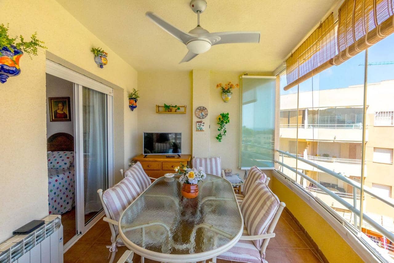 3 soveværelse Lejlighed til salg i Campoamor med swimmingpool garage - € 239.000 (Ref: 8446454)