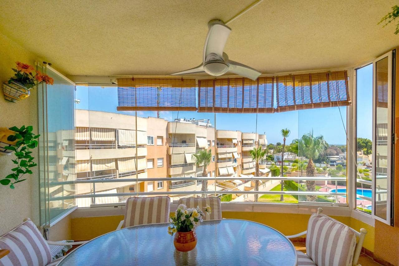 3 soveværelse Lejlighed til salg i Campoamor med swimmingpool garage - € 239.000 (Ref: 8446454)