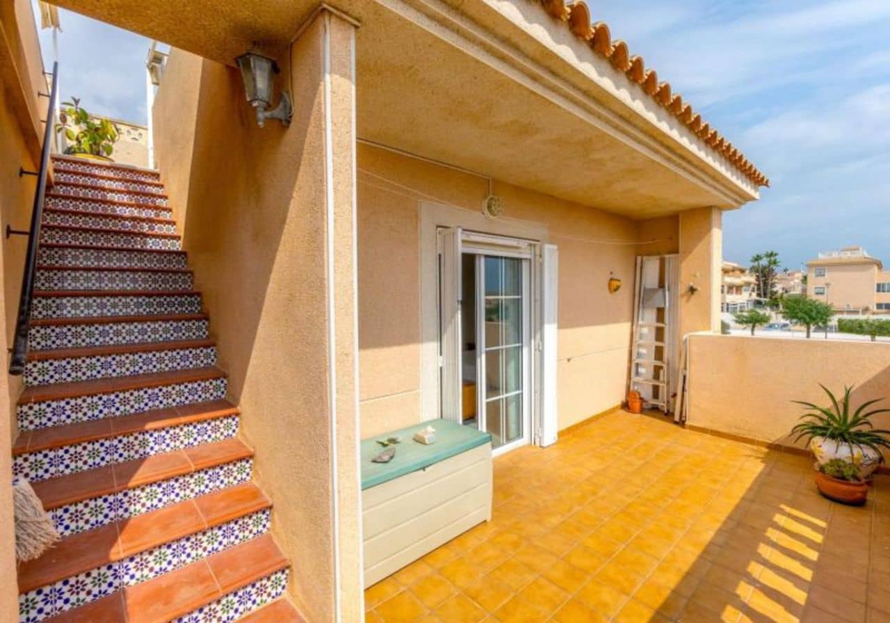 3 soverom Leilighet til salgs i Torrevieja med svømmebasseng - € 215 000 (Ref: 8508795)