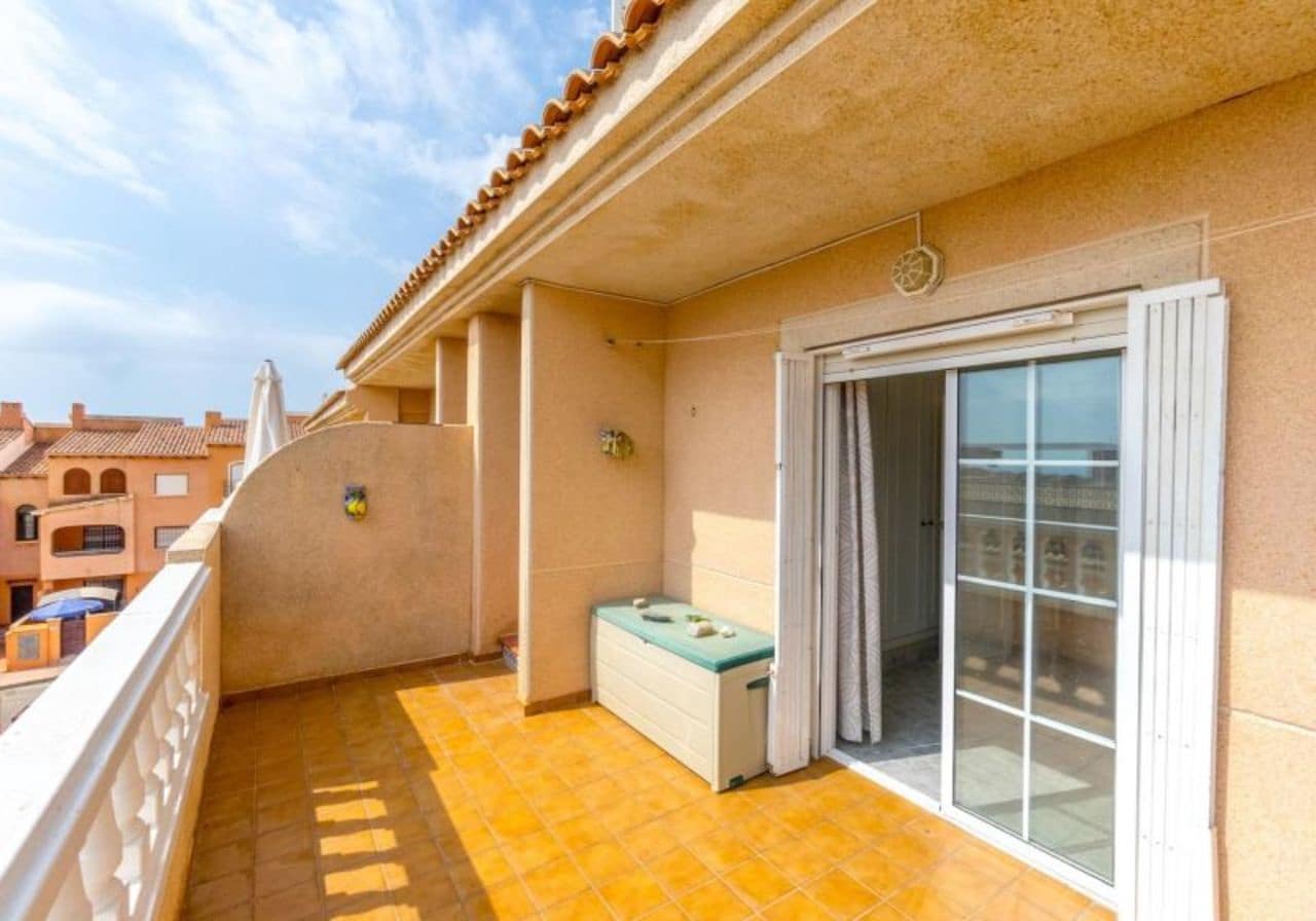 3 soverom Leilighet til salgs i Torrevieja med svømmebasseng - € 215 000 (Ref: 8508795)