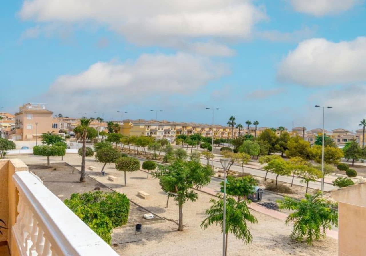 3 soverom Leilighet til salgs i Torrevieja med svømmebasseng - € 215 000 (Ref: 8508795)