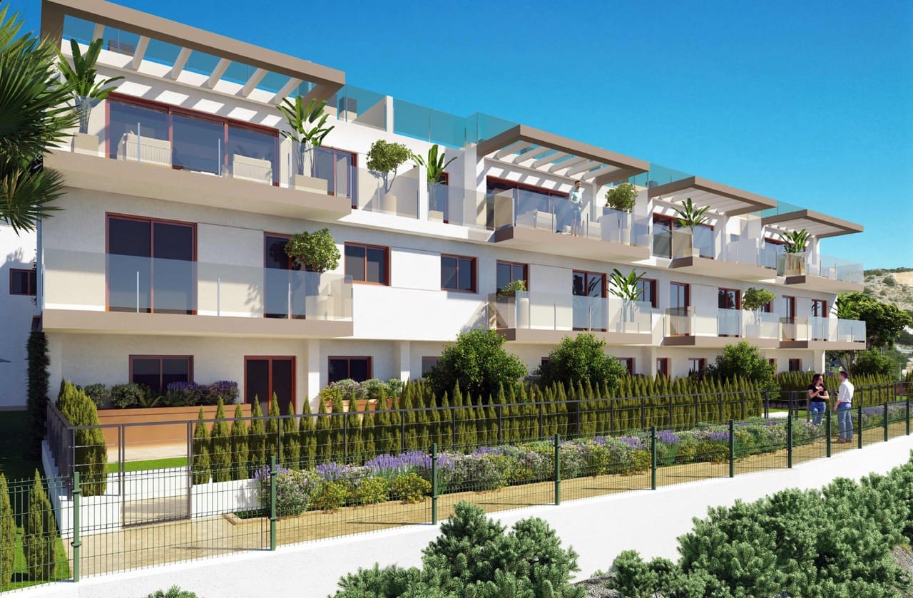 4 soverom Hus til salgs i La Nucia med svømmebasseng garasje - € 427 000 (Ref: 8511477)