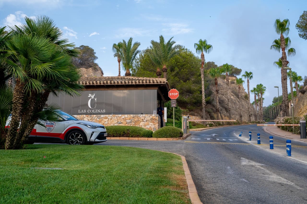 3 bedroom Villa for sale in Las Colinas Golf with pool garage - € 1,100,000 (Ref: 8529355)