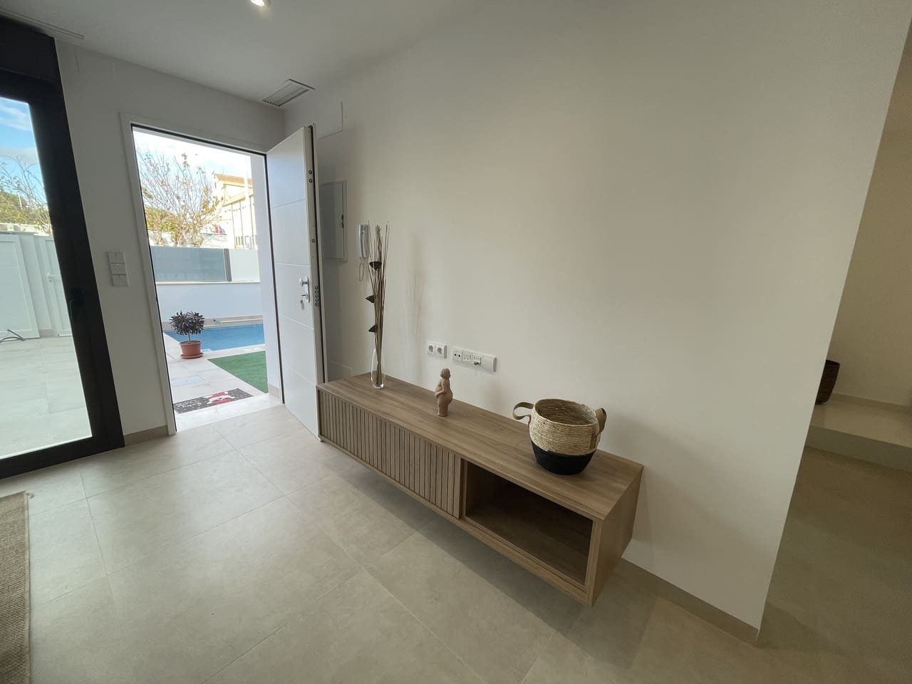 3 bedroom Villa for sale in San Pedro del Pinatar with pool garage - € 437,000 (Ref: 8542044)