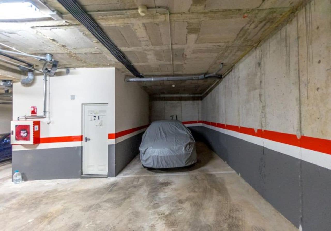 Apartamento de 3 habitaciones en Torrevieja en venta con piscina - 299.000 € (Ref: 8652079)