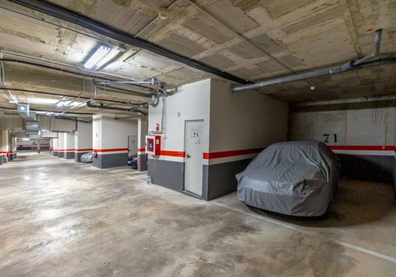 Apartamento de 3 habitaciones en Torrevieja en venta con piscina - 299.000 € (Ref: 8652079)