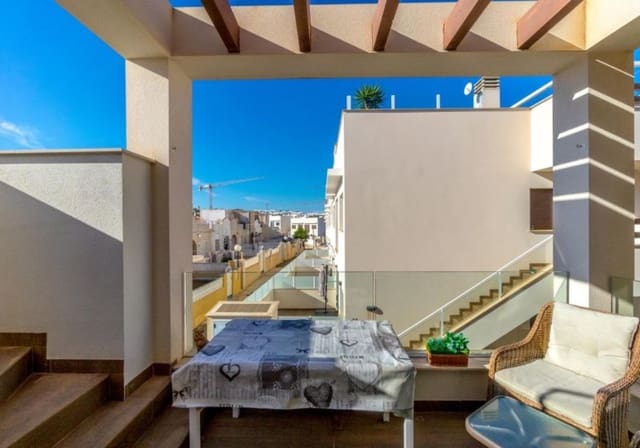 Apartamento de 3 habitaciones en El Molino, Torrevieja en venta con piscina - 299.000 € (Ref: 8652079)